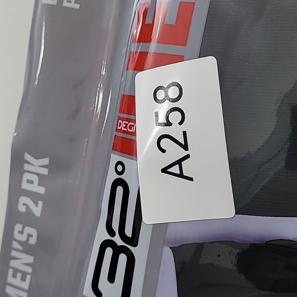 NEW 32 Degrees Womens 2 Base Layer Pants Black M Retention & Stretch - Picture 7 of 7